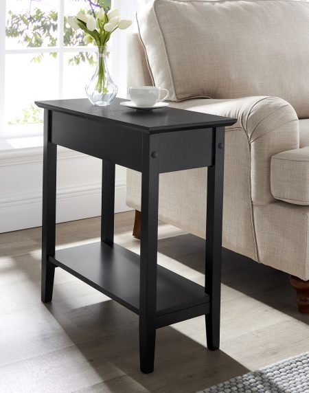 How to Style an End Table: Decor Ideas and Tips?